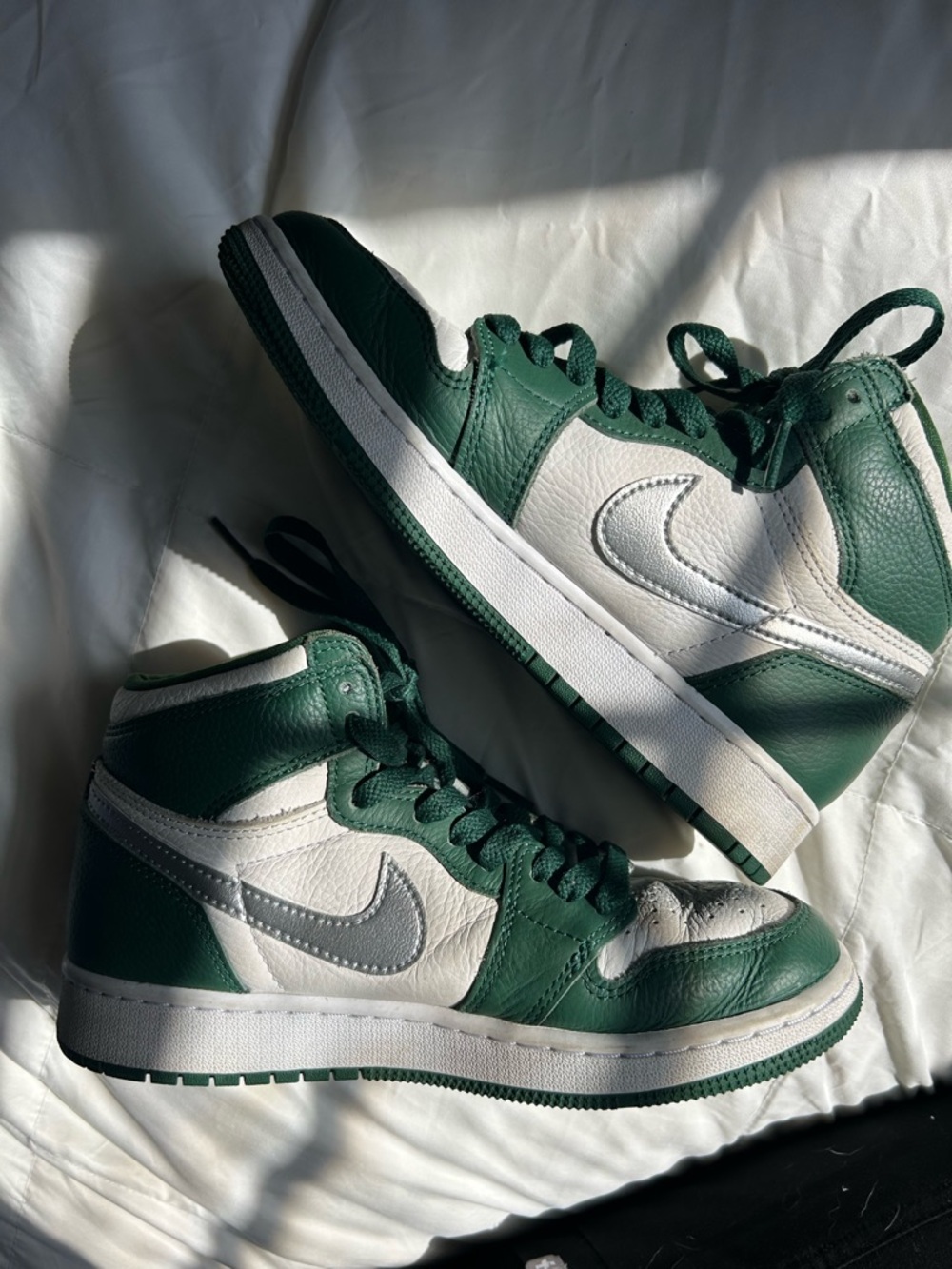 Nike Jorden air 1 retro high youth White and Green High-Top Sneakers